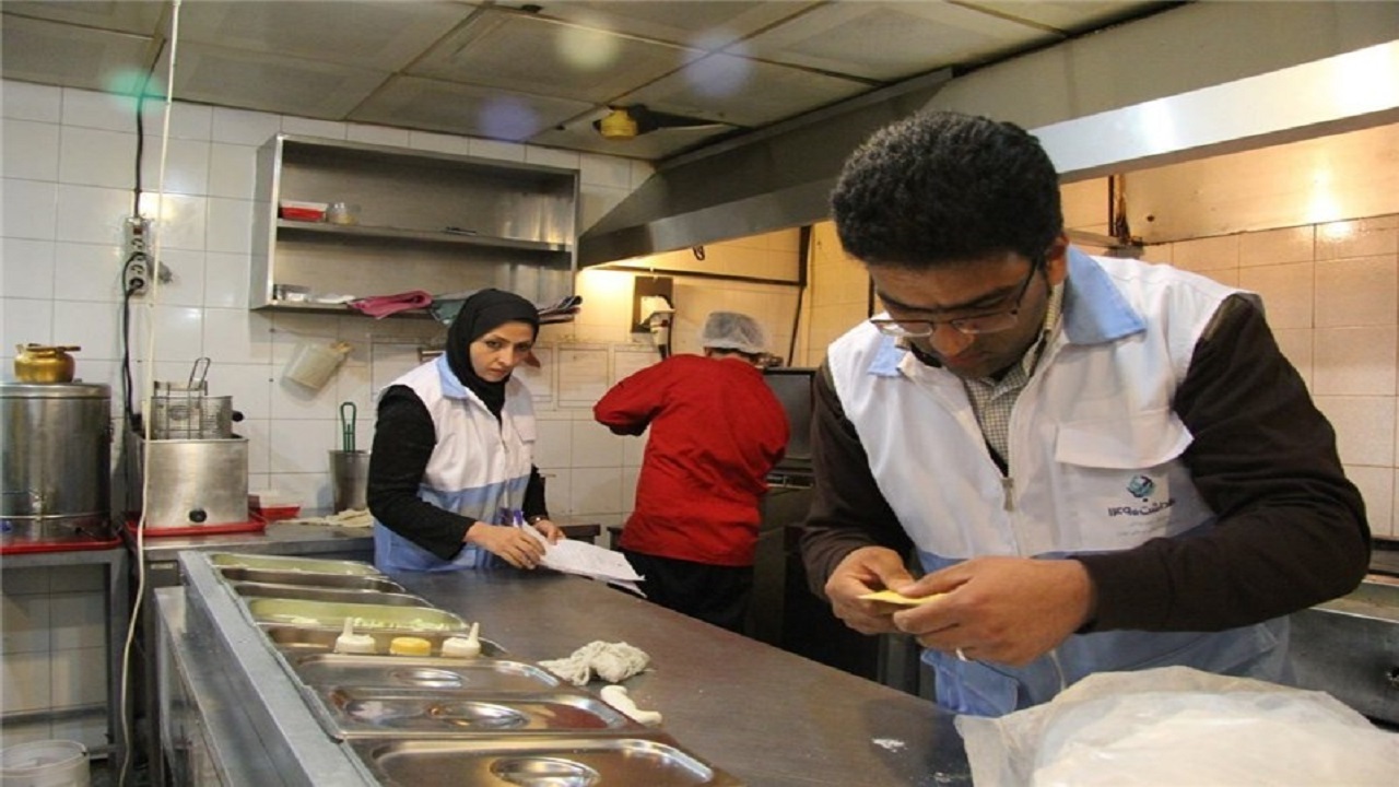 دریافت سود بیش از پنج درصد عمده فروشی‌ها غیرقانونی است