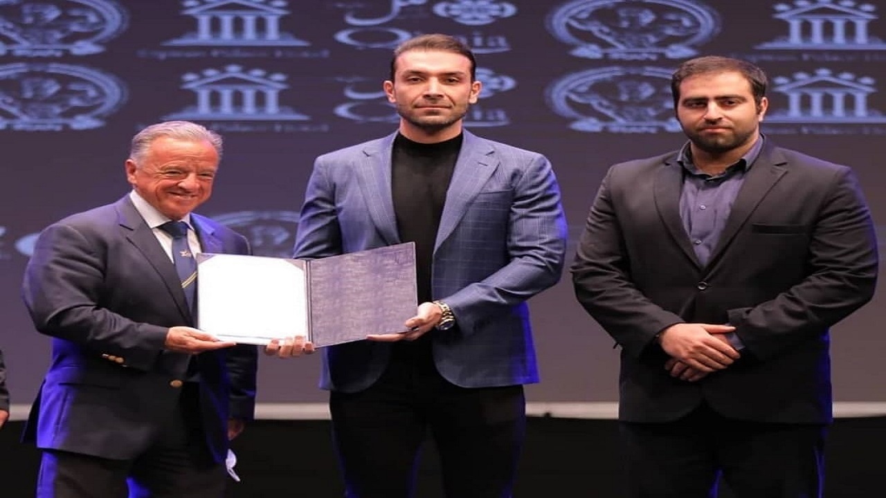 نشست رئیس فدراسیون بدنسازی با سرپرست کمیته فیتنس/ زندی به کار خود ادامه می‌دهد