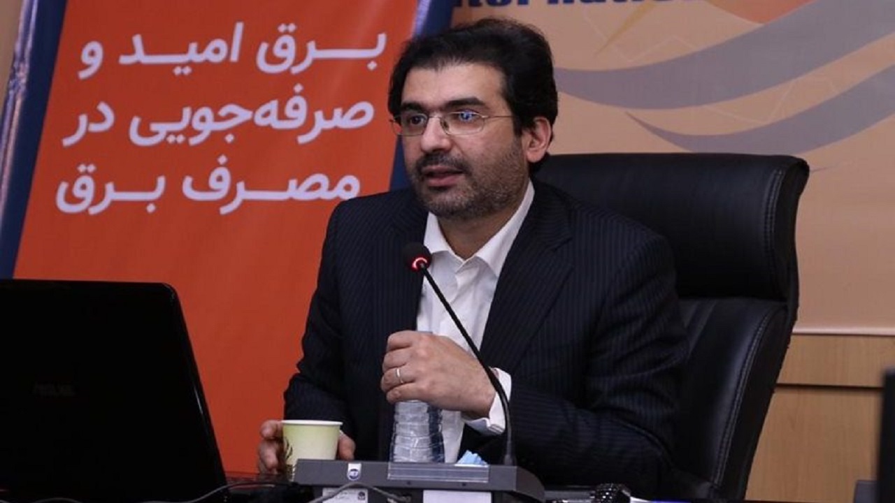 آغاز پرداخت خسارت نوسانات برق سال ۱۴۰۰/ تا پایان سال تمام خسارت ها پرداخت می شود