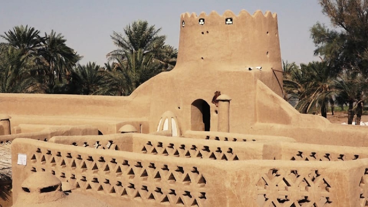 سازه&zwnj;ای از جنس طبیعت و عجین با کویر