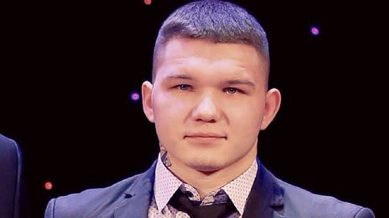 مبارزه مرگبار بوکسور با خرس