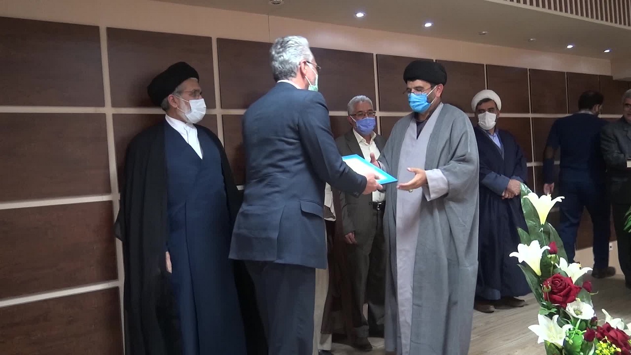 دین و اخلاق دانشجویان در تیر رس دشمنان