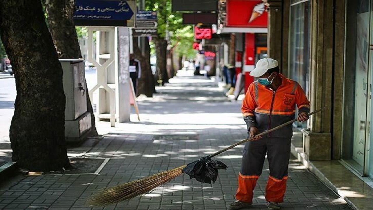 حقوق کارگران در جیب کدام مسئولان هلهله می‌کنند؟/ کارگران شهرداری‌ها مصداق بچه‌های سرراهی