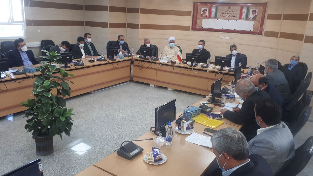 تاکید استاندار مرکزی بر راه اندازی سریع تر شرکت در آتش سوخته طبیعت سبز