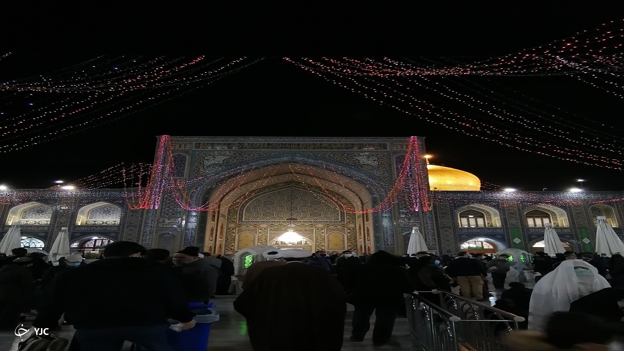 مشهد الرضا (ع) شادمان در میلاد نبی اکرم مشهد الرضا (ع) شادمان در میلاد نبی اکرم