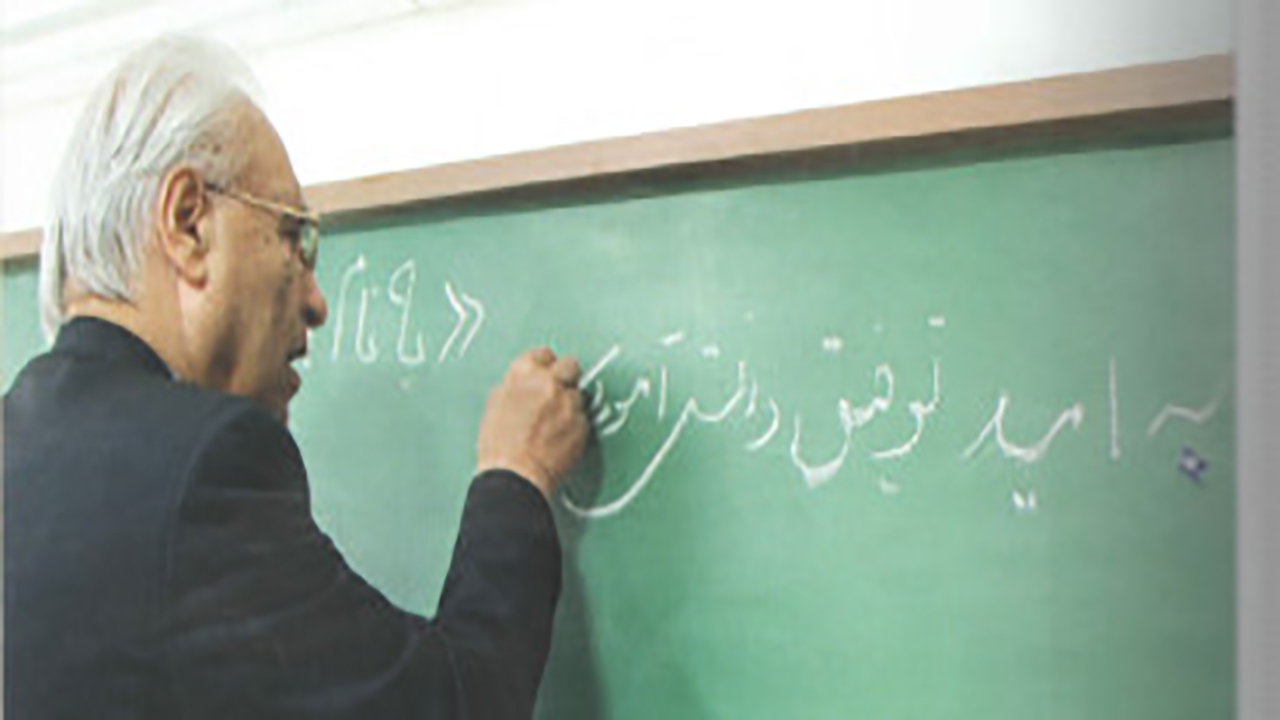 خیر مدرسه سازی که مهرماندگار خود را بین دانش آموزان به یادگار گذاشت