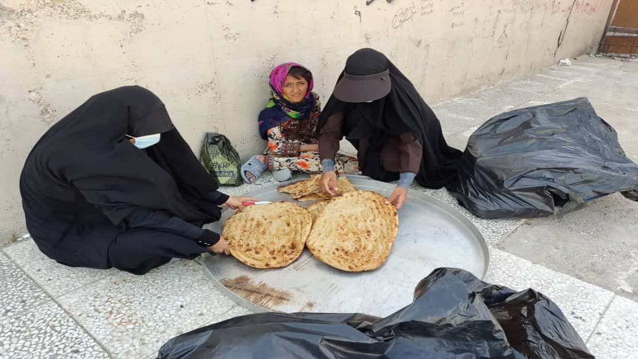 خدمت رسانی به ۱۰۰ هزار همسایه افغانستانی