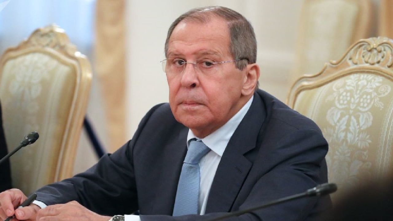 لاوروف لاوروف