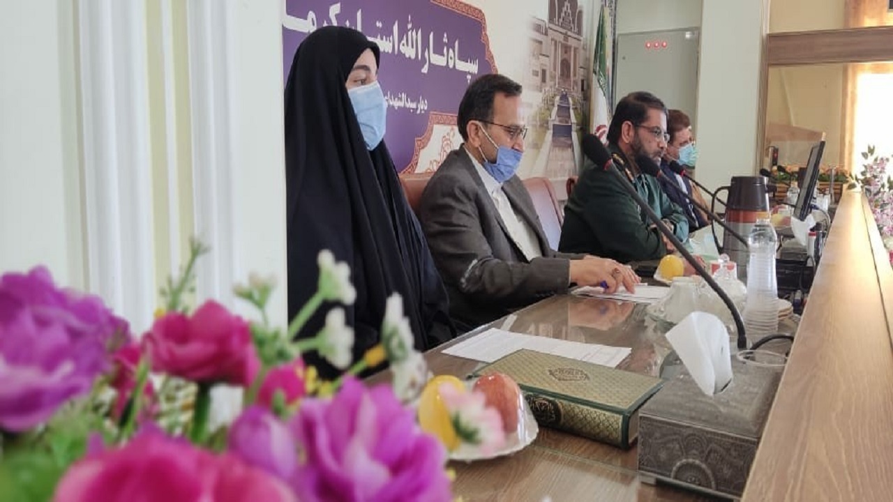 دختر سردار سلیمانی خواستار ابلاغ پیام خانواده حاج قاسم به مردم کرمان شد