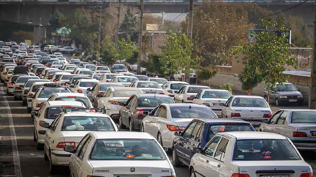 خیابانی در تهران که جزء رکورددار های تخلف است! + فیلم