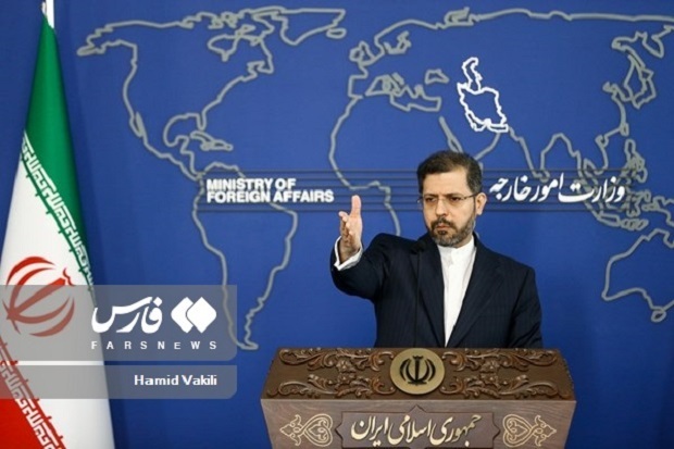 واکنش کاربران به هدیه تحقیرآمیز و توئیت جنجالی کره&zwnj;ای&zwnj;ها/ ما هفت میلیارد دلار پول طلبکاریم نه یک کارتن ماسک!