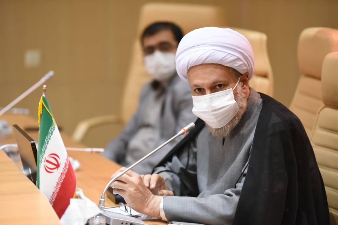 ایجاد نگاه دینی میان دانش‌آموزان باید مورد توجه مربیان تربیتی و پرورشی باشد