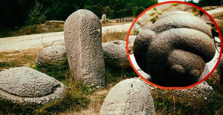 سنگ عجیب