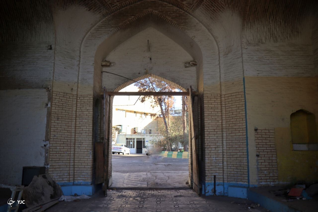 کاروانسرایی که در حصار سردرگمیها مغفول مانده/ چرا کسی به فکر کاروانسرا نیست؟ کاروانسرایی که در حصار سردرگمیها مغفول مانده/ چرا کسی به فکر کاروانسرا نیست؟