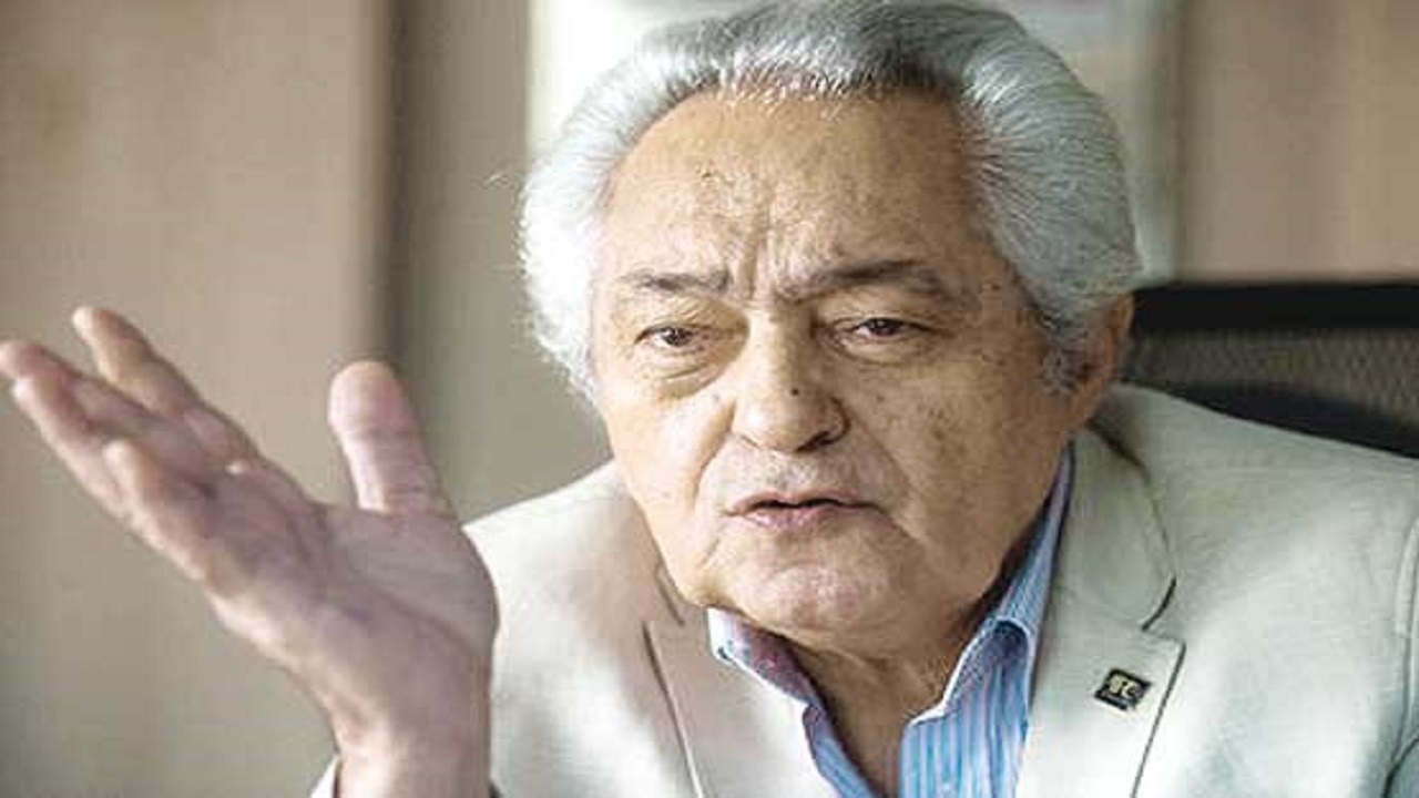 ظلی: پیشکسوتان ورزش به جز احترام چیزی نمی‌خواهند