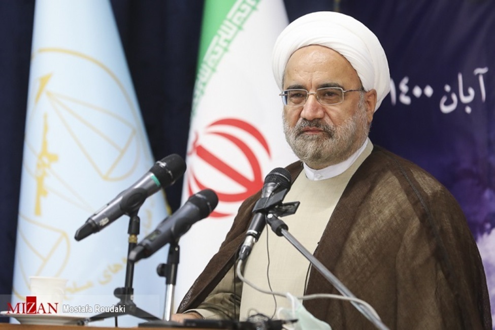دستگاه قضا در برخورد با فساد هیچ خط قرمزی نسبت به هیچ احدی و در هیچ پست و مقامی ندارد