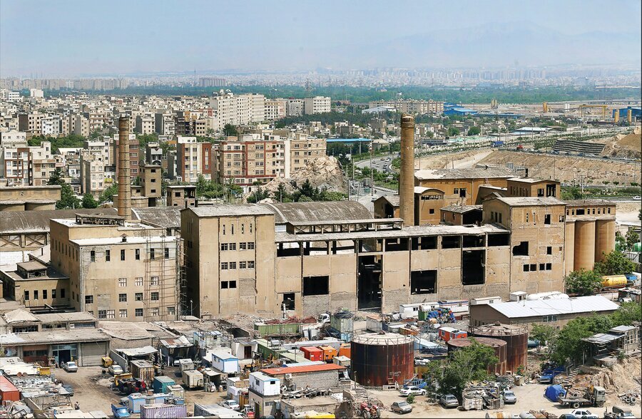 نشانه شهری در جنوب شهر تهران/ نماد تاریخ تکنولوژی صنعت سیمان، چه زمان به موزه تبدیل می&zwnj;شود؟///مرضیه میرزائی علی آبادی