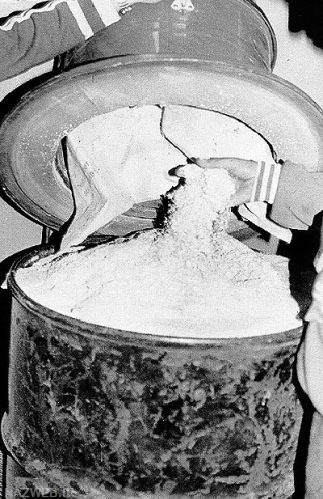 ناگفتههایی از اولین دستگیری جاسوسان آمریکایی در اصفهان/ از محاصره هواپیمای آمریکاییها تا خلع سلاح با یک تکه چوب! ناگفتههایی از اولین دستگیری جاسوسان آمریکایی در اصفهان/ از محاصره هواپیمای آمریکاییها تا خلع سلاح با یک تکه چوب!