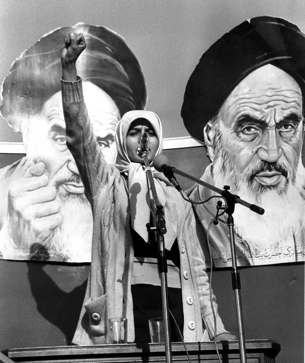 ناگفتههایی از اولین دستگیری جاسوسان آمریکایی در اصفهان/ از محاصره هواپیمای آمریکاییها تا خلع سلاح با یک تکه چوب! ناگفتههایی از اولین دستگیری جاسوسان آمریکایی در اصفهان/ از محاصره هواپیمای آمریکاییها تا خلع سلاح با یک تکه چوب!