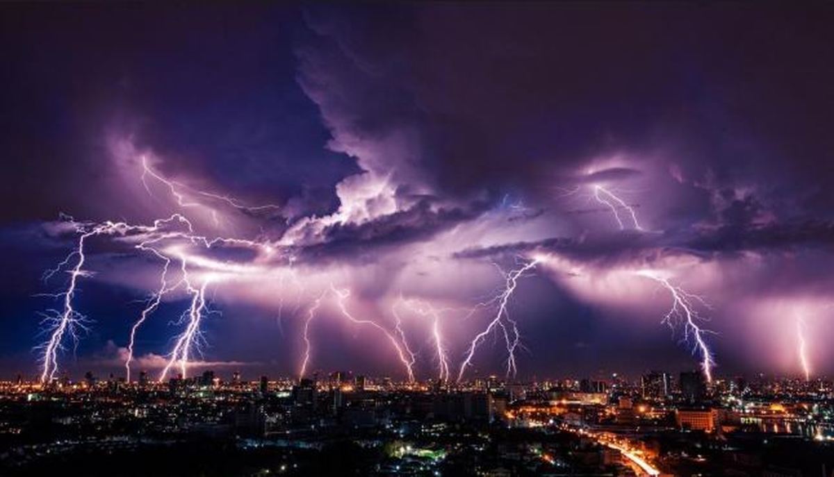 اقدامات ایمنی هنگام بارش های شدید، رعد و برق و توفان تندری