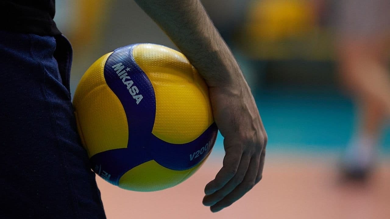 حساب‌های بانکی فدراسیون والیبال باز شد