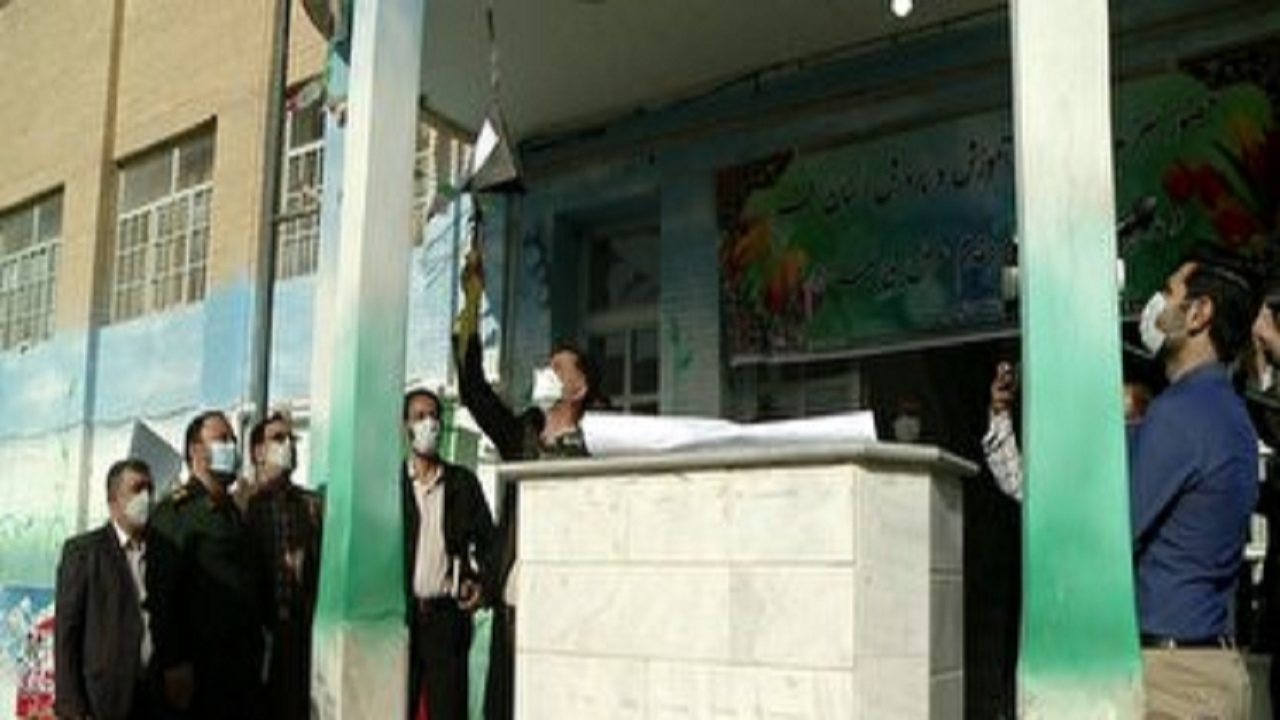 زنگ استکبار ستیزی در مدارس قم نواخته شد