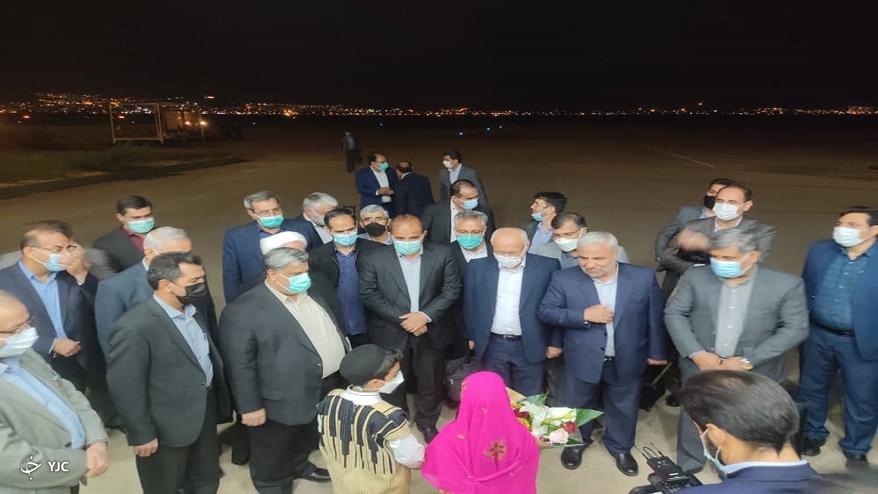ورود رئیس کمیسیون کشاورزی مجلس به فرودگاه شهرکرد