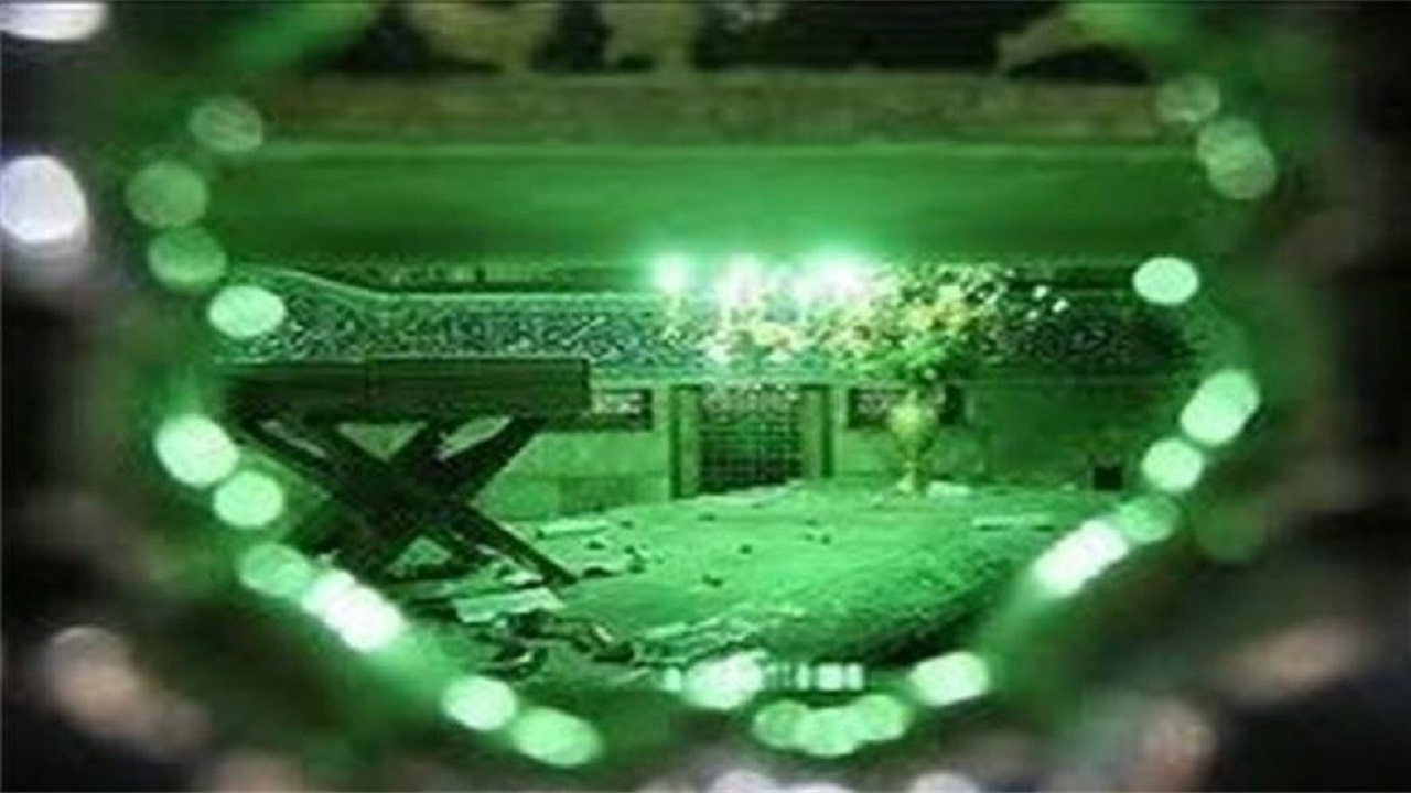 غبارروبی آستان امامزاده موسی مبرقع(ع)با حضور خبرنگاران+فیلم