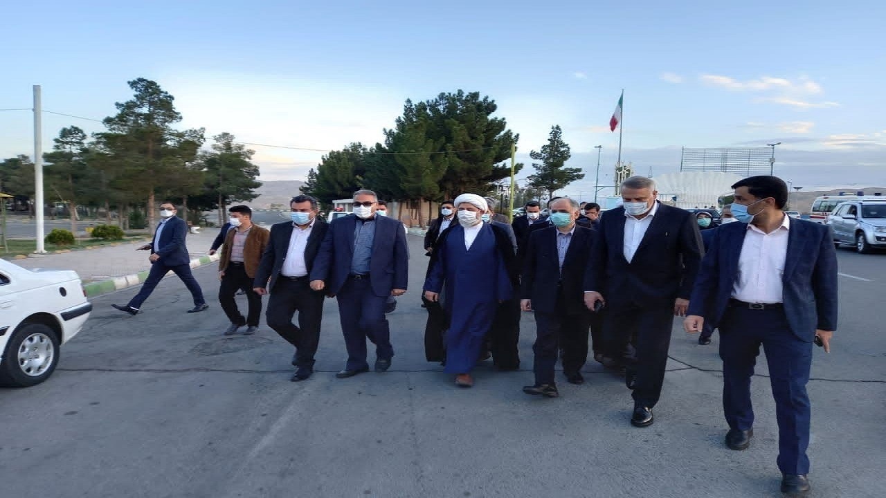 ساخت مجتمع گاوداری ۶ هزار راسی شستا در آرادان استان سمنان آغاز شد