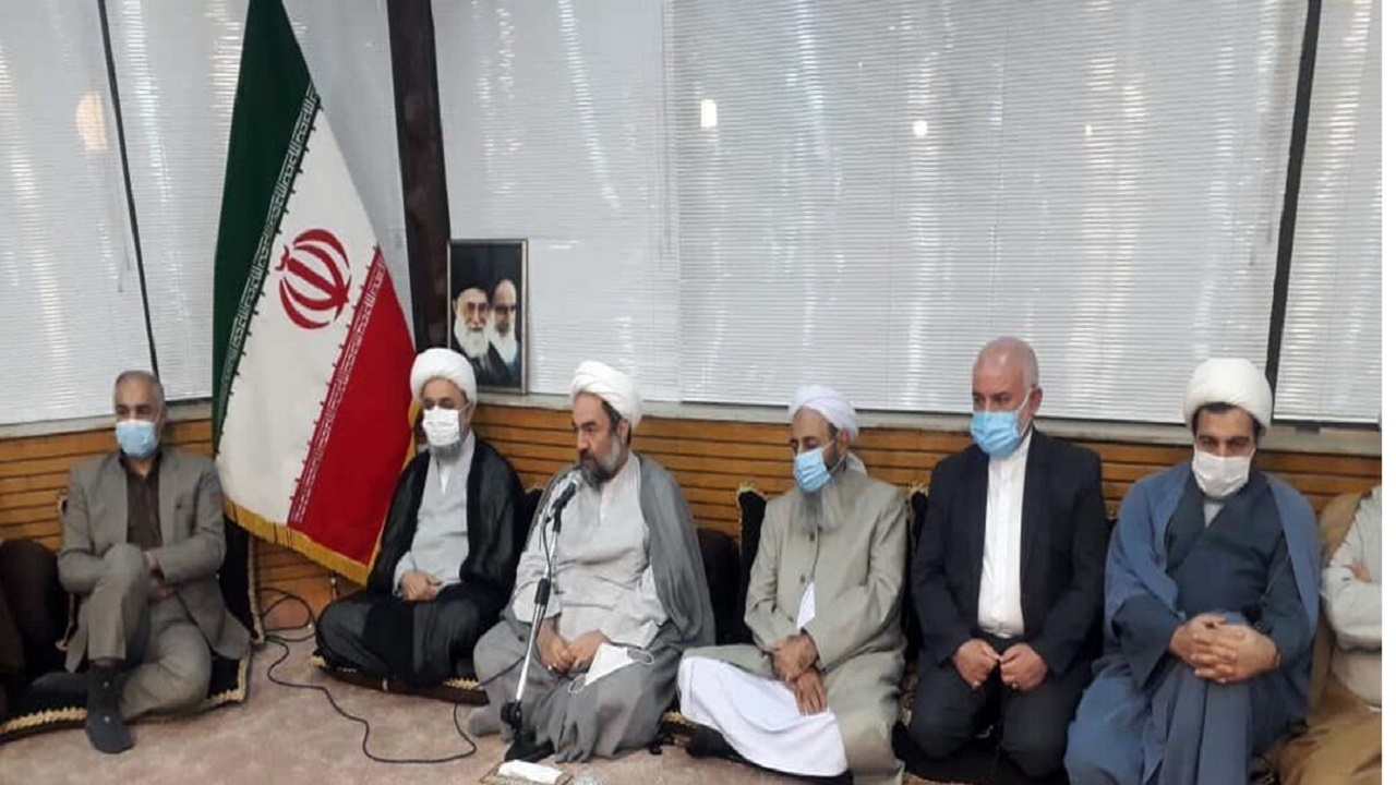 پیشرفت جامعه اسلامی تنها با وحدت بین شیعه و سنی محقق می‌شود