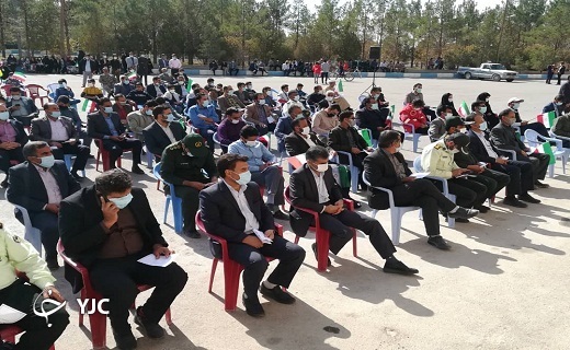 اجتماع بزرگ ۱۳ آبان در شهرستان خاتم+تصویر