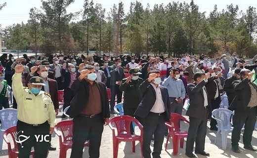 اجتماع بزرگ ۱۳ آبان در شهرستان خاتم+تصویر