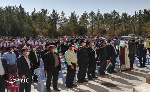 اجتماع بزرگ ۱۳ آبان در شهرستان خاتم+تصویر