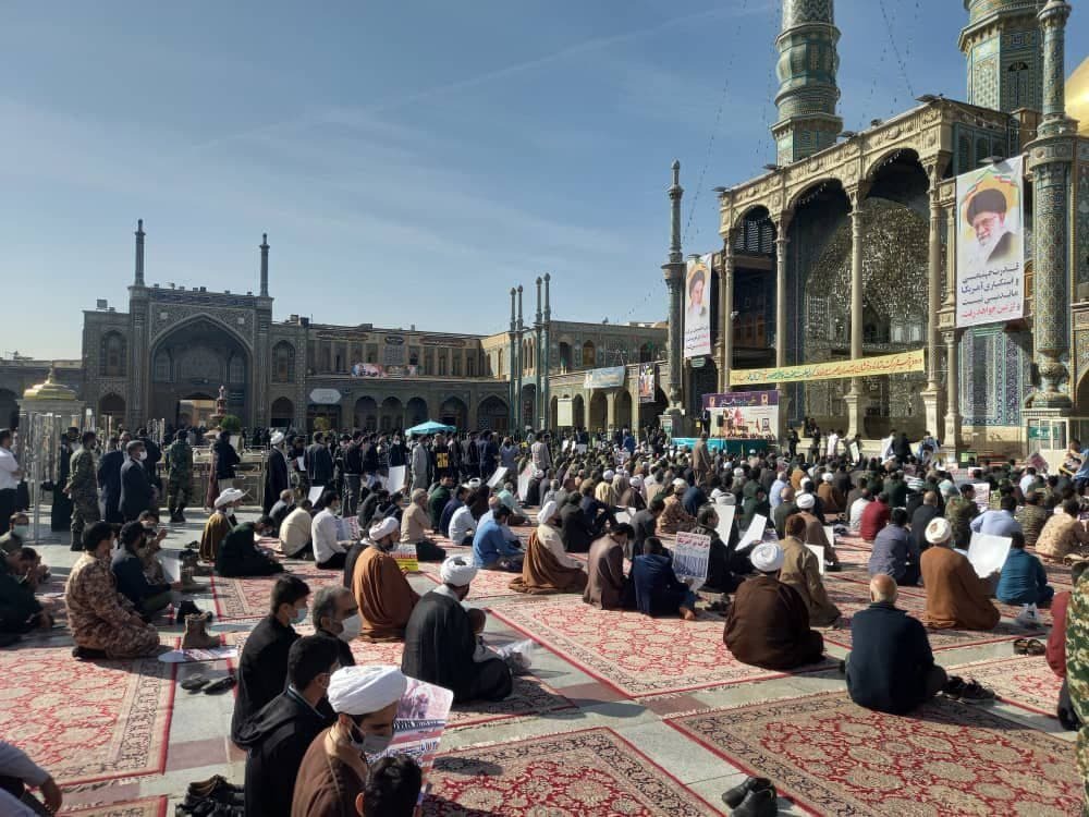 مراسم 13 ابان در قم مراسم 13 ابان در قم
