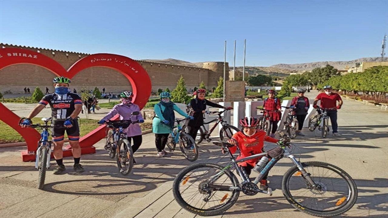 گردهمایی ملی گردشگری با دوچرخه در شیراز