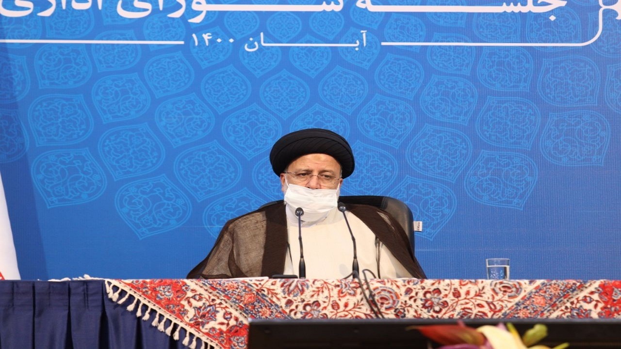 هیچ خط تولیدی به خاطر مطالبات بانکی نباید تعطیل شود