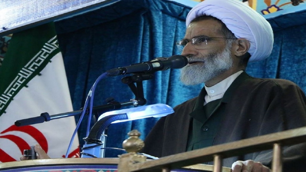 همه باید دست به دست هم دهیم تا ارزش‌های انقلاب اسلامی را حفظ کنیم