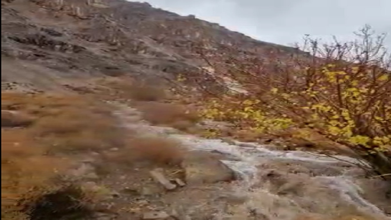 جان دوباره در آبشار های تک کوه ارنان