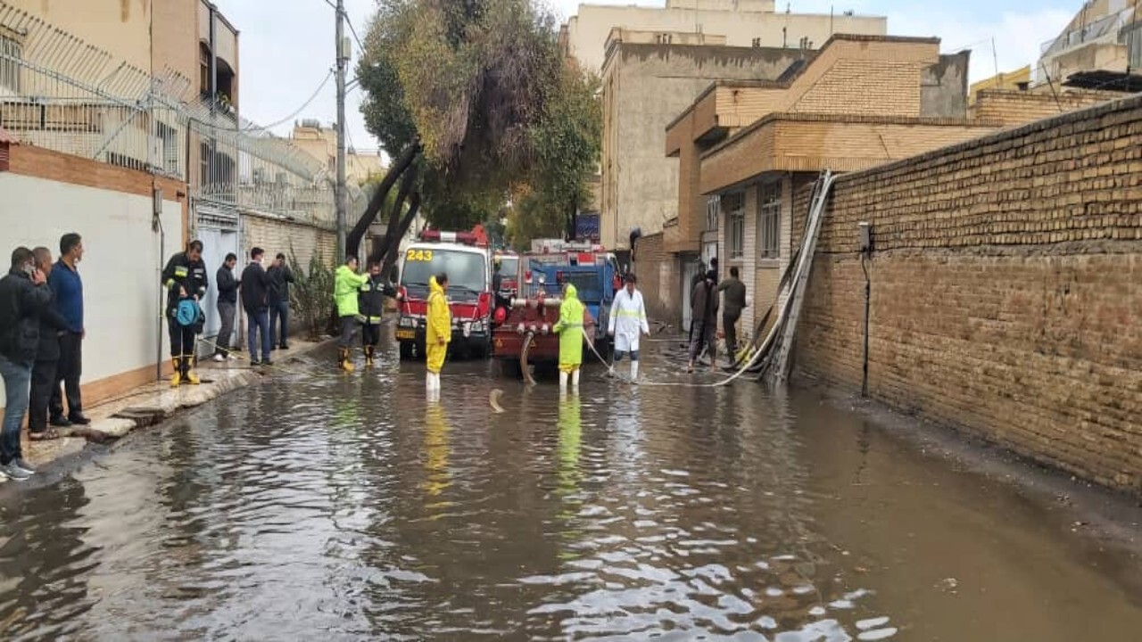 مأموریت برای رفع آبگرفتگی‌ها