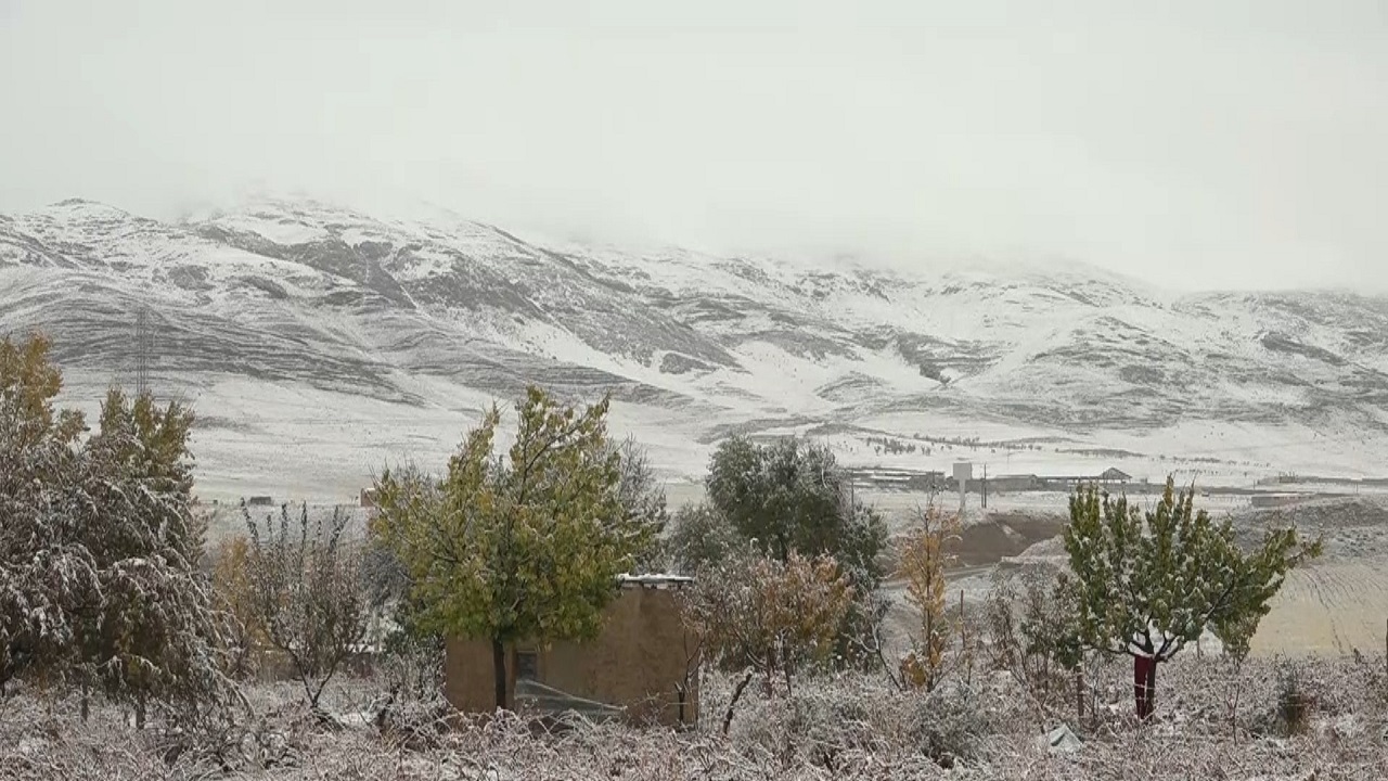 برف پاییزی در گوشه وکنار شهرستان فریدن