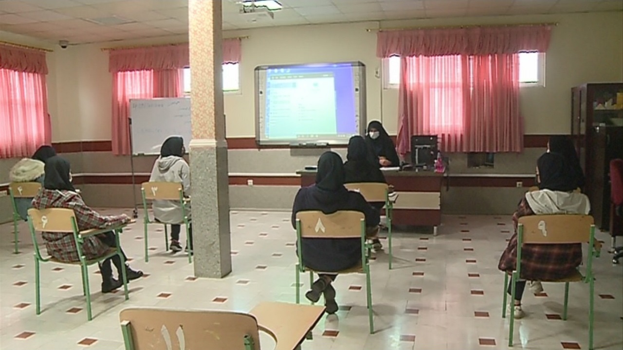 مدارس متوسطه دوم استان مرکزی میزبان دانش آموزان