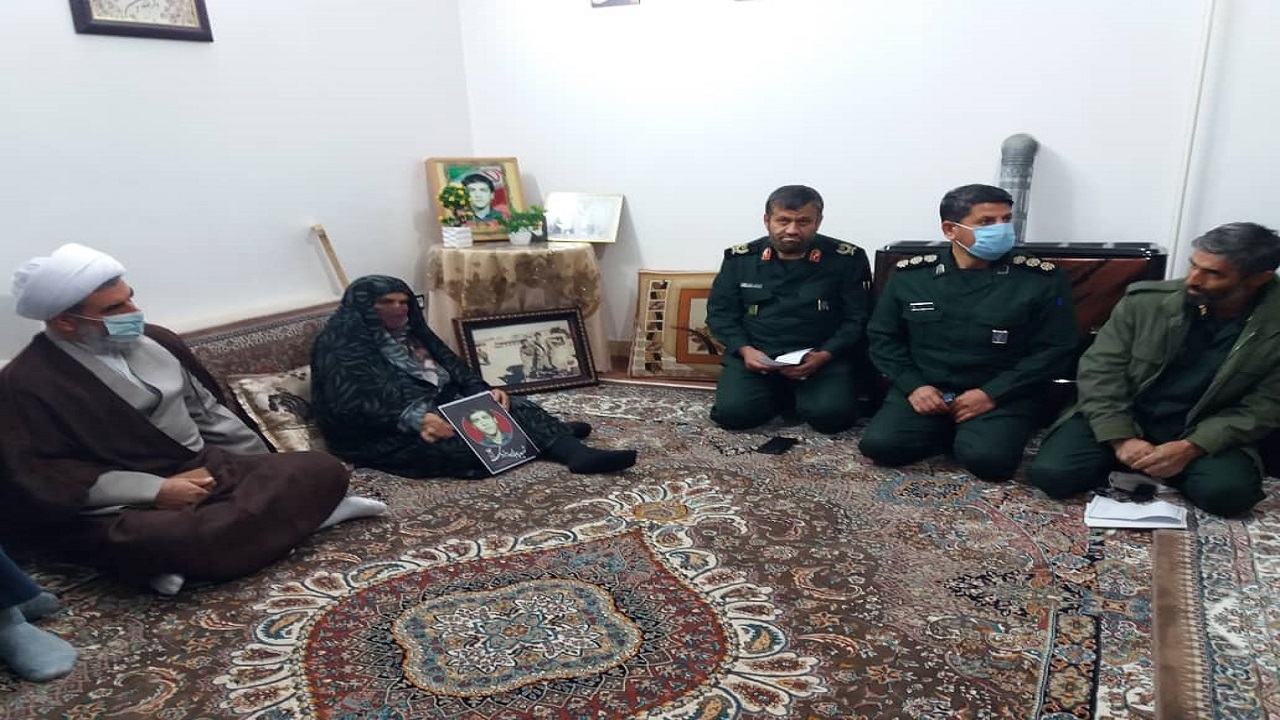 بازگشت از سفر ۳۸ ساله و پایان چشم انتظاری مادر بوئین زهرایی
