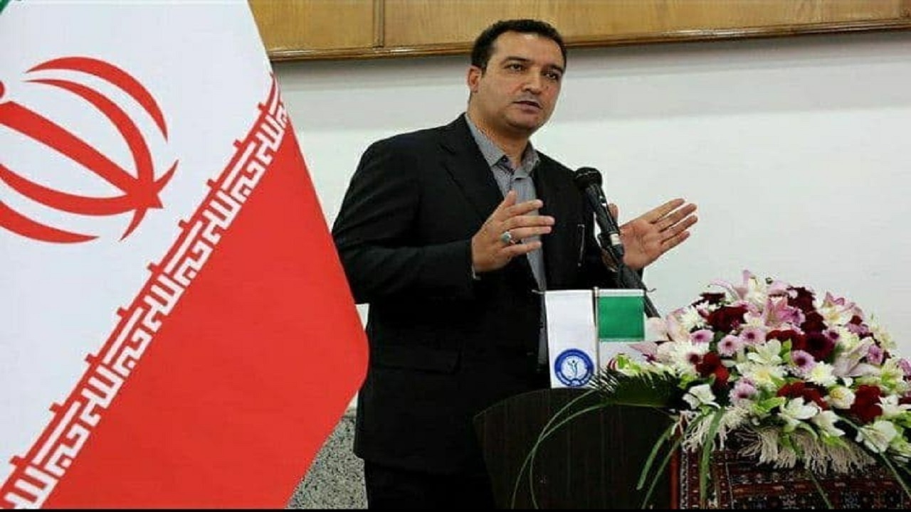 اسفندیارپور: یک شبه نمی‌توان تبلیغات محیطی را به باشگاه‌ها داد