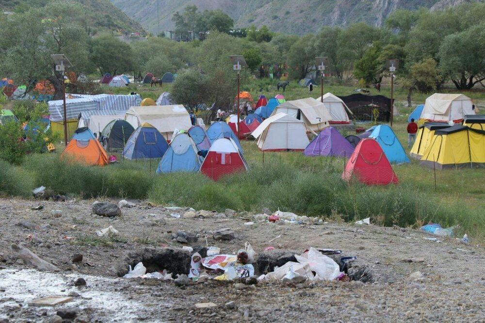 گردشگران در لرستان