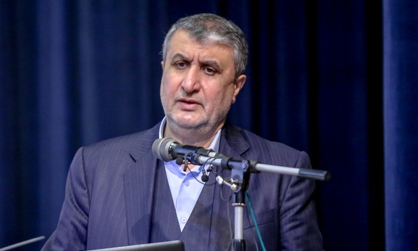 هدف تحریم، شکست اراده‌ها و خلع سلاح کشور است/ دشمن با قدرت رسانه به دنبال نفوذ در جان ملت‌هاست