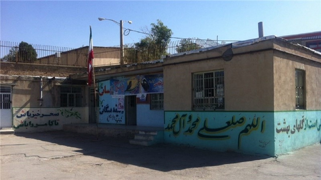 مدرسه روستایی که بعد از ۲۴ سال فعالیت را از سرگرفت