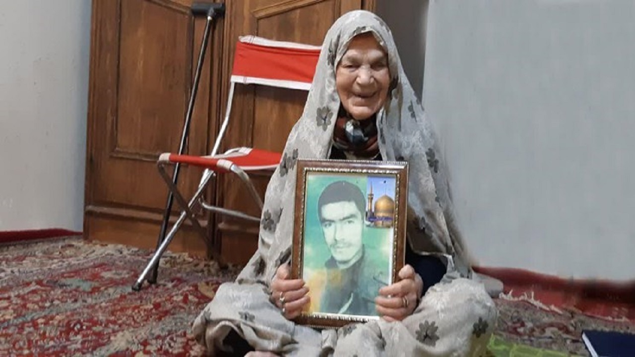 شهیدی که مادرش را از آمدن میهمان باخبر می‌کند/ محمدم گفته بود می‌آیید