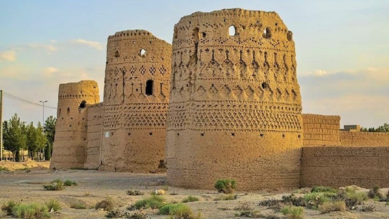آنچه مارکوپولو درباره یک درخت در ایران گفت/ شهری که با «تاریخ» شانه به شانه است!