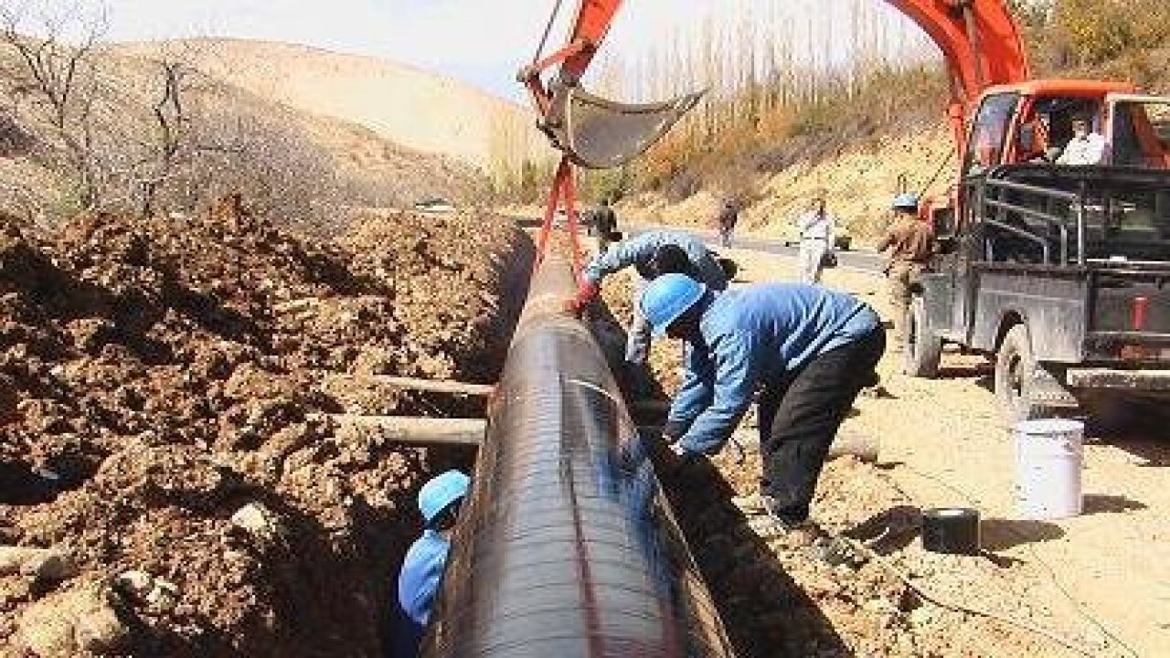 اجرای ۶۰ هزار متر اصلاح و توسعه شبکه توزیع آب شرب خراسان شمالی