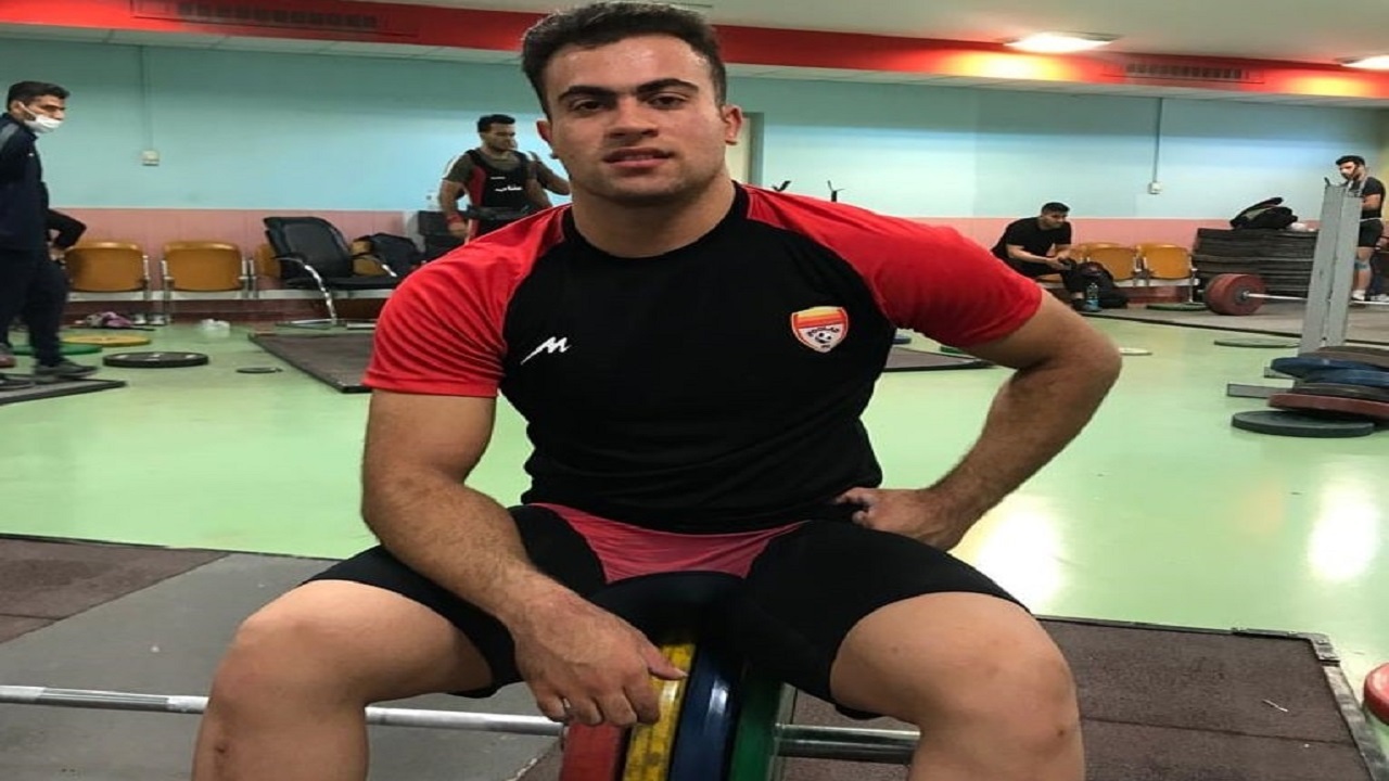 قهرمانی وزنه بردار خوزستانی در مسابقات کشور
